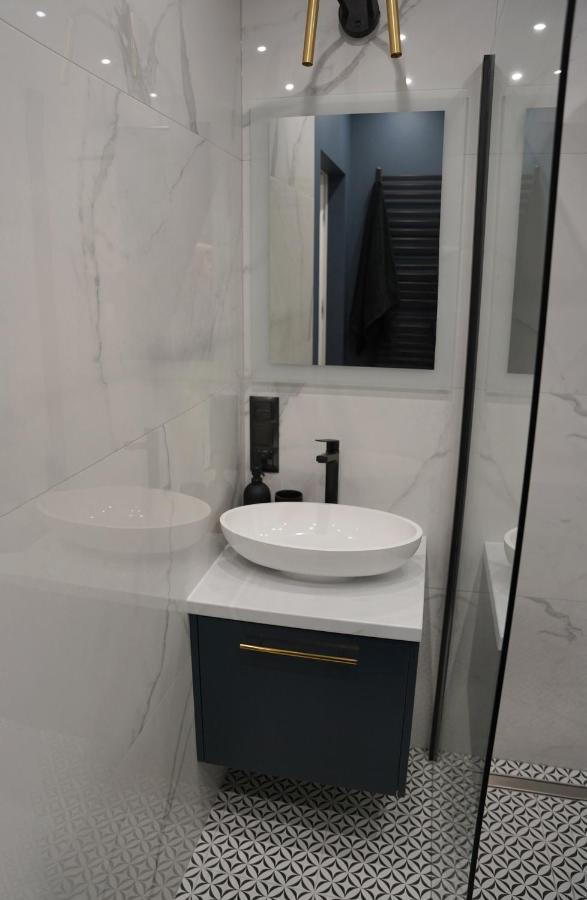 Apartamenty Metro Targowek 27 Warsaw Luaran gambar