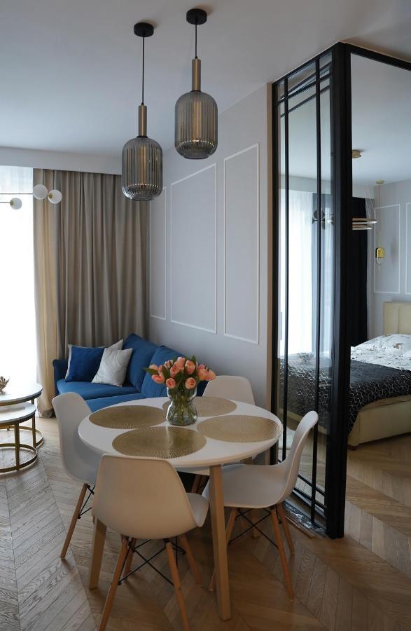 Apartamenty Metro Targowek 27 Warsaw Luaran gambar