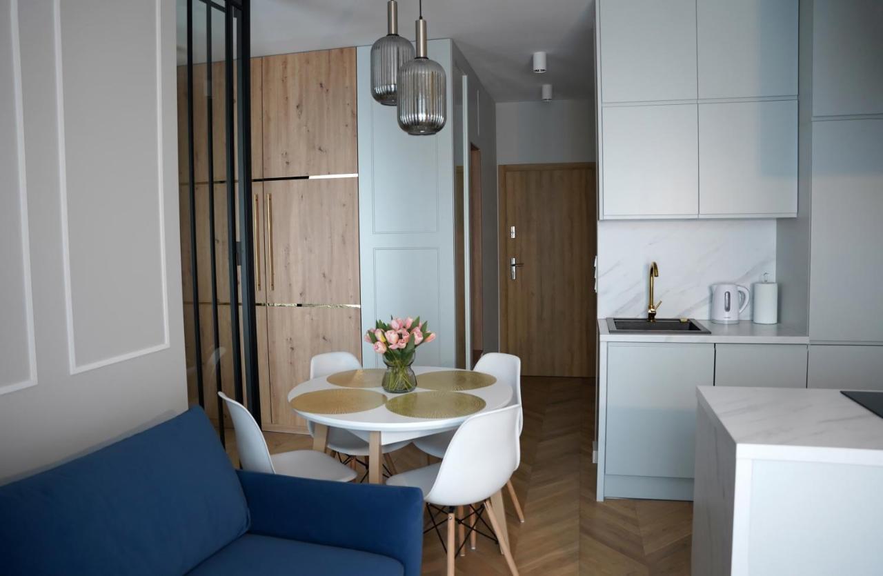 Apartamenty Metro Targowek 27 Warsaw Luaran gambar